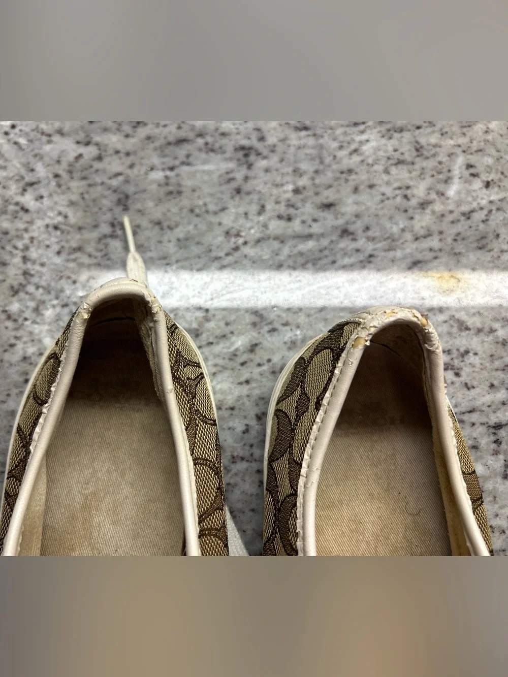 Coach Empire Beige Signature Canvas Lace-Up Sneakers size 9.5